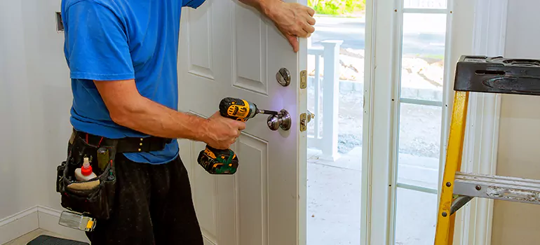 Car Door Lock Repair in University Park, FL