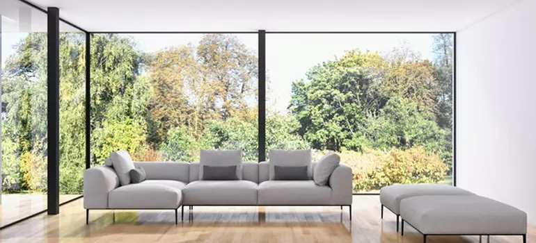 Tilt Out Window in University Park, FL